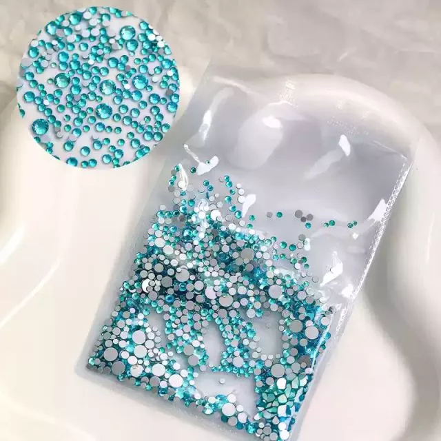 Colored Diamonds Lake Blue 8# 1440pcs