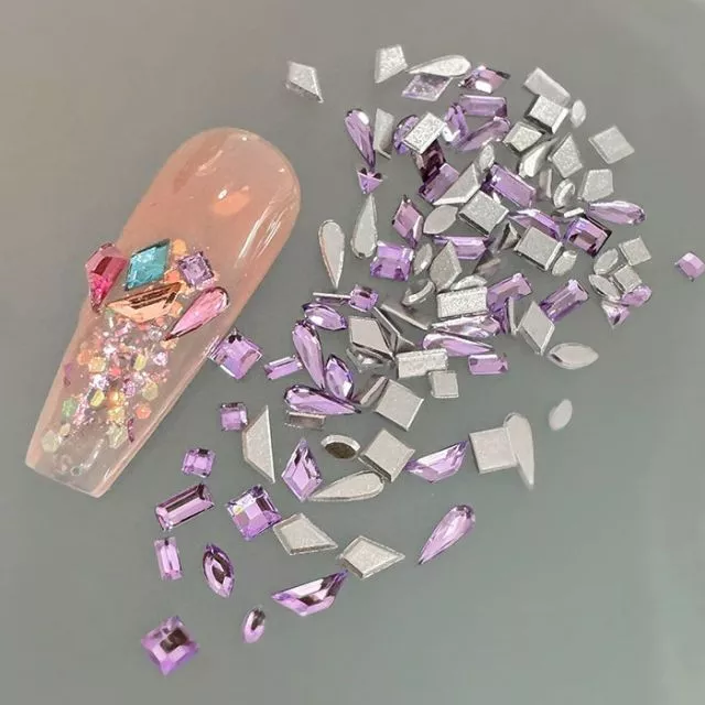 Huazi Cut Nailart Diamonds Purple 50 pcs