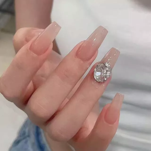 Nail Diamond White 1pcs