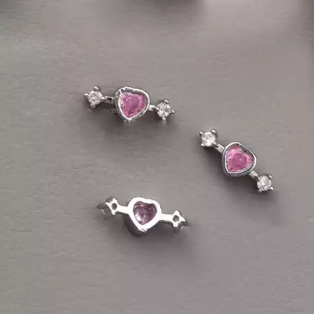 Nail Jewellery Heart 13.5 x 5mm 1pcs