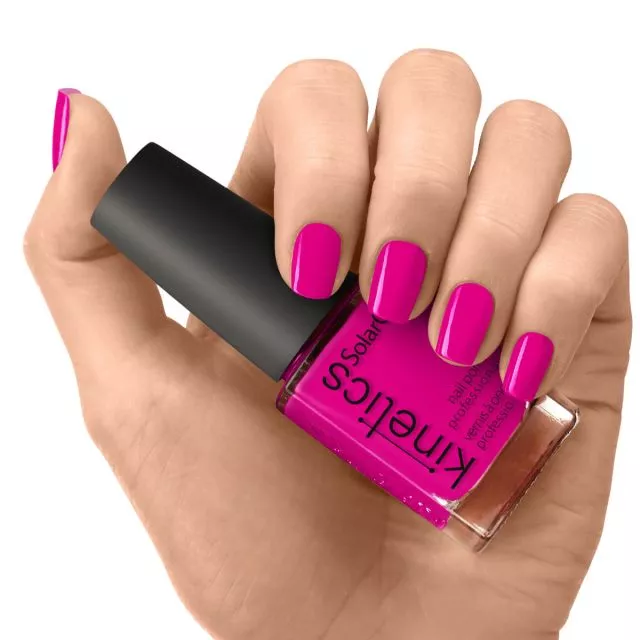 Kinetics SolarGel Professional Nail Polish #686