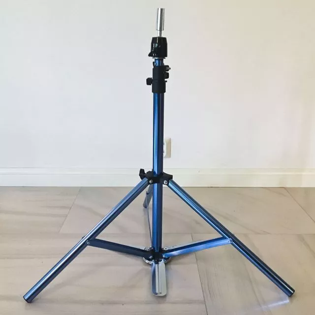 Tripod Wig Stand